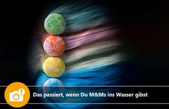 Das passiert, wenn Du M&Ms ins Wasser gibst