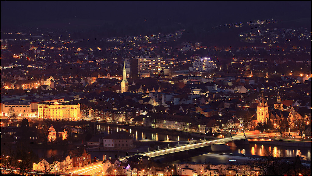 Fotografieren in Hameln: Panorama-Aufnahme bei Nacht